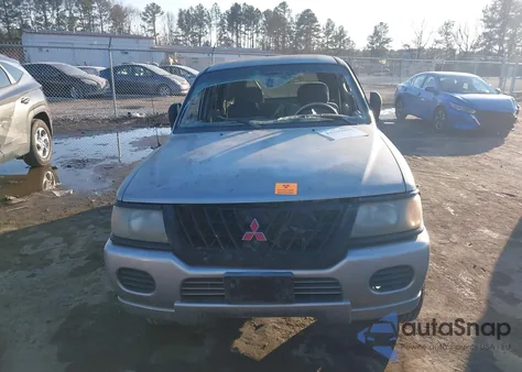 2000 Mitsubishi Montero Sport Ls/Xls z USA, uszkodzony, nr VIN JA4MT31H1YP006305
